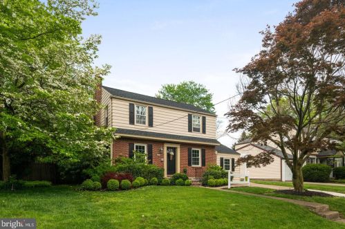 257 Hopkins Rd, Tavistock, NJ 08033-3062
