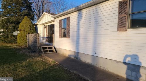 95 Arlie Ln, Brandywine, WV 26802-8094