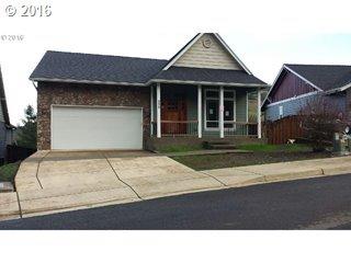 955 Golden Eagle Ave, Roseburg OR  97470-3861 exterior