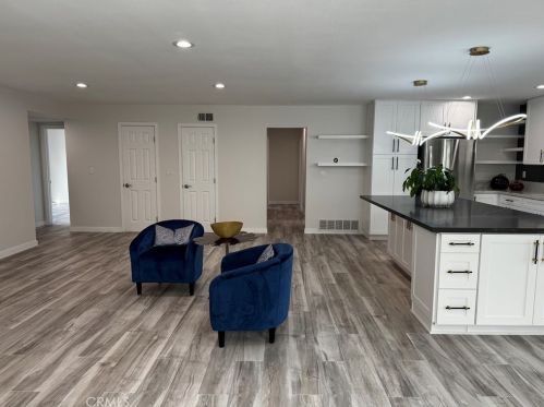 2311 Artesia St, Santa Ana CA  92704-4709 exterior