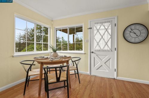 1425 Elm St, Pacheco, CA 94553-1932