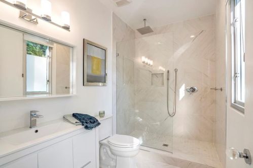 1104 Citadel Dr, Atlanta GA  30324-3816 exterior