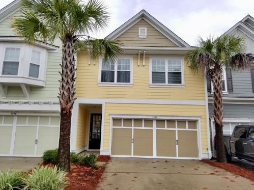 2052 Kings Gate Ln, Mount Pleasant, SC 29466-8163