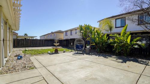 5077 Ellis Godfrey Dr, Fairfield CA  94533-8959 exterior