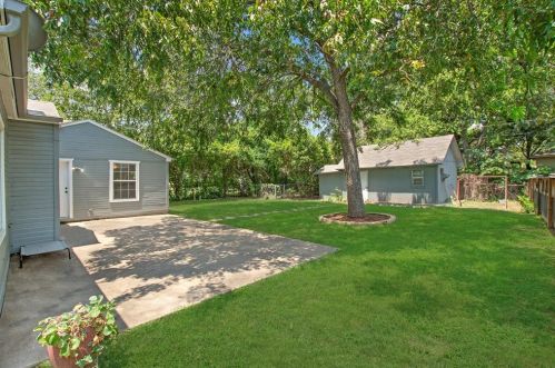 6458 Lindell Ave, Fort Worth TX  76116-4318 exterior