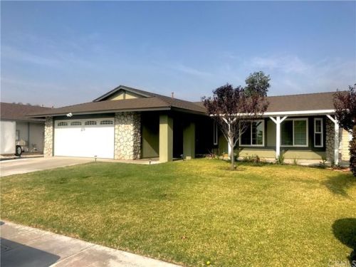 1063 Leslie Ct, Colton, CA 92324-6815