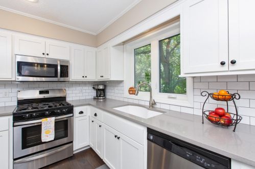 13615 Garrett Ave, Saint Paul MN  55124-7647 exterior