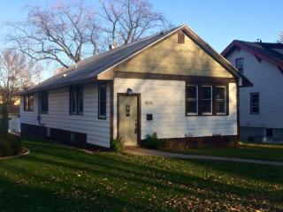 4235 Minnehaha Ave, Minneapolis MN  55406-3917 exterior