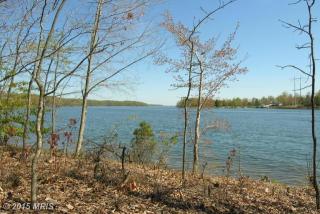 13416 Black Walnut Ln, Spotsylvania, VA 22551-7301