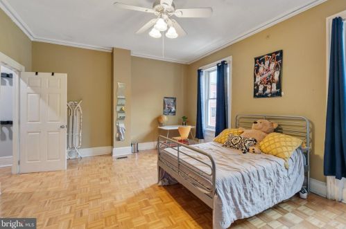 627 16th St, Philadelphia PA  19130-3415 exterior