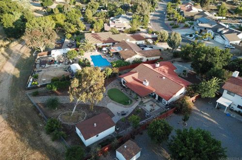 16321 Spangler Peak Rd, Ramona, CA 92065-4242
