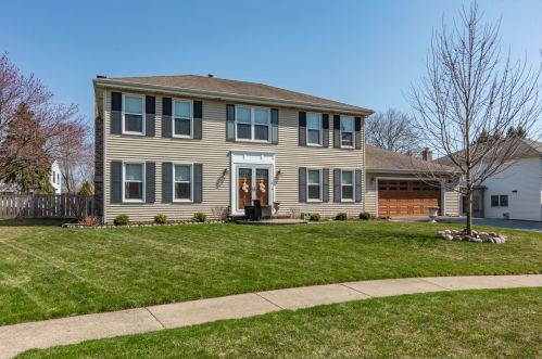 5056 Adele Dr, Gurnee, IL 60031-1983