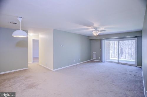 5821 Cove Landing Rd, Springfield, VA 22015-2661