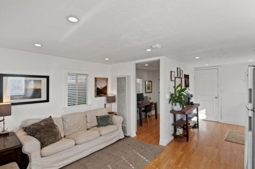 1436 Luxton St, Seaside CA  93955-5034 exterior