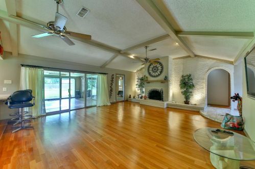 3109 Woodland, Morgans Point TX 76513 exterior