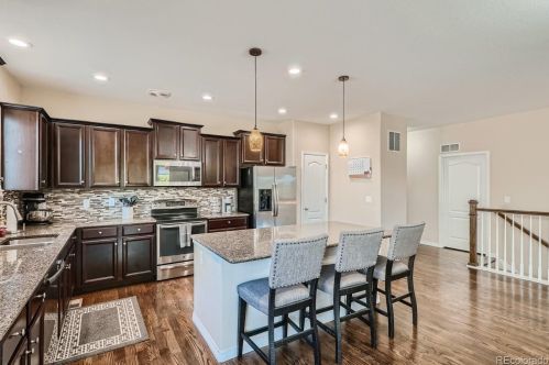 26037 Ellsworth Pl, Denver CO  80018-1729 exterior
