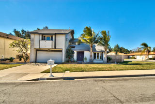 5813 Grinnell Dr, Riverside, CA 92509-7089