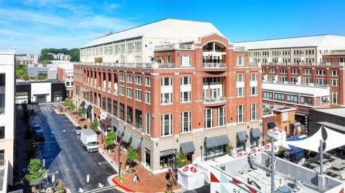 265 18th St, Atlanta, GA 30363-1101