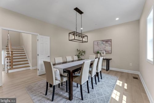 805 Colby Ave, Silver Spring MD 20912-5849 exterior