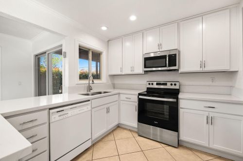 54020 Avenida Velasco, La Quinta, CA 92253-3687