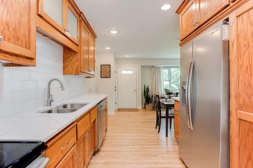 2095 Blomquist Ave, Saint Paul MN  55110-4701 exterior