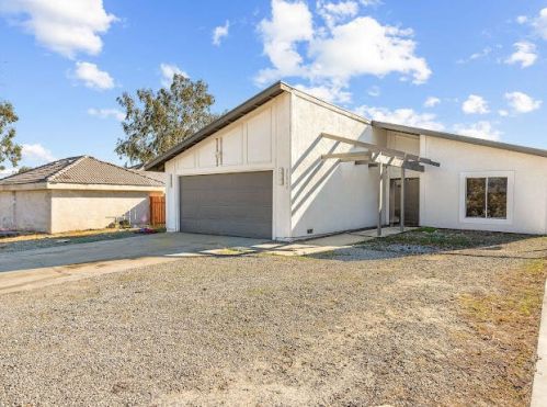 65849 Cahuilla Ave, Desert Hot Springs, CA 92240-3825