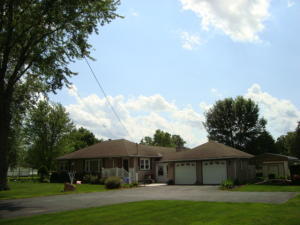 455 Knox Highway 26, Galesburg, IL 61401-8458