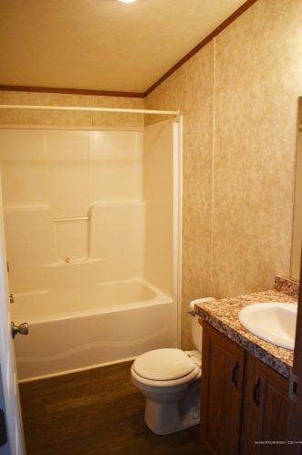 257 Fayette Rd, Livermore Falls, ME 04254-4317