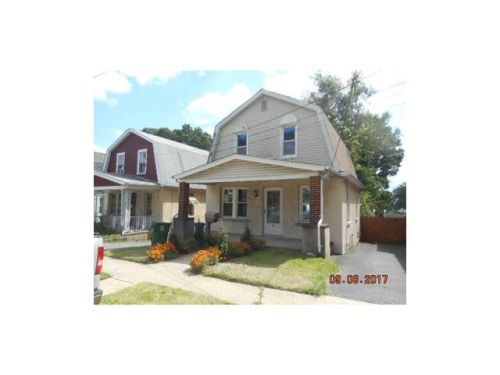 63 Evergreen Ave, Edison, NJ 08837-3301