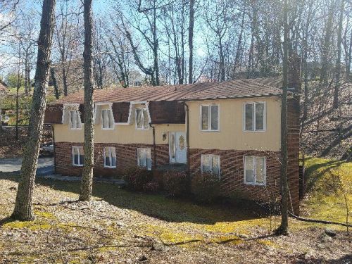 1428 Plantation Dr, Collinsville, VA 24078-1248