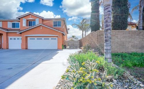 11440 Arizona Ave, Riverside CA  92503-8811 exterior