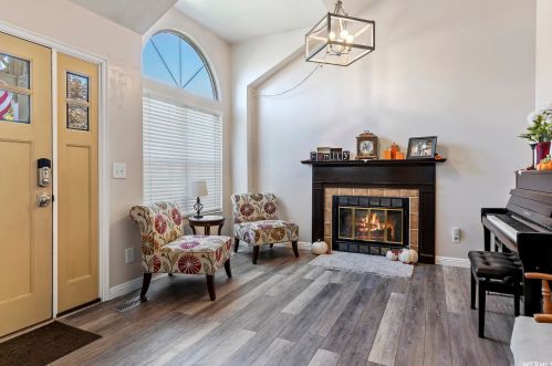 95 400, Clearfield, UT 84015-1018