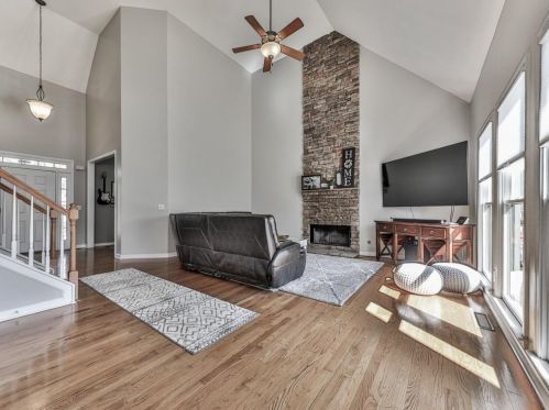 317 Walnut Hills Xing, Holly Springs, GA 30114-9784