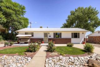 27 81st Ave, Denver, CO 80221-4513