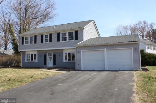 58 Gamewell Ln, Willingboro, NJ 08046-3032
