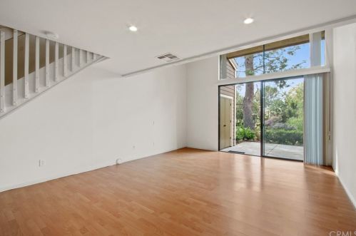 116 Lakepines, Irvine CA  92620-1924 exterior