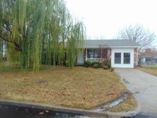 105 Glendale Cir, Mannford, OK 74044-3031