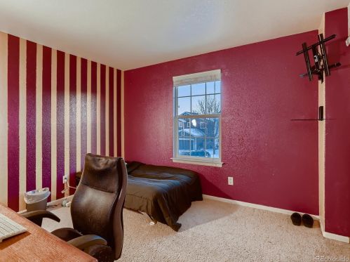 16245 Phillips Dr, Englewood CO 80112-4603 exterior