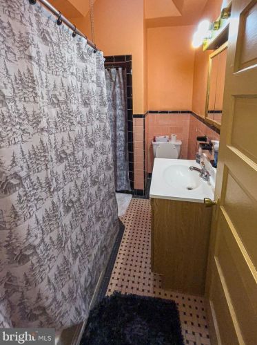 4934 D St, Philadelphia PA 19134-3419 exterior