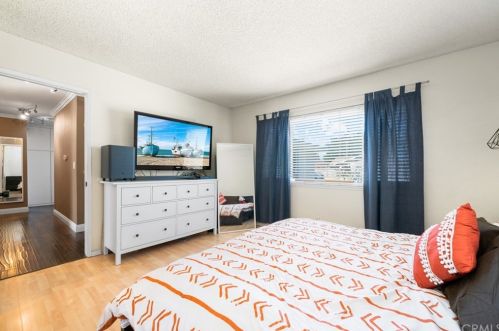 4200 Alderdale Ave, Anaheim CA  92807-2837 exterior