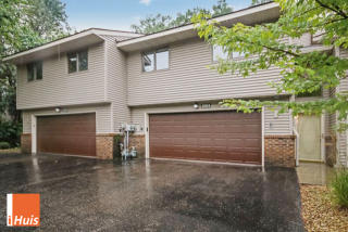 2354 Hillwood Dr, Saint Paul, MN 55119-5575