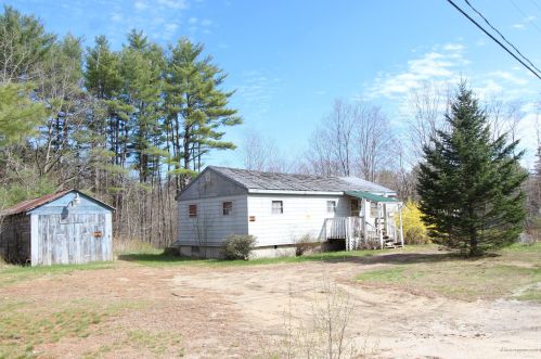 45 Bean St, Turner, ME 04282-3023