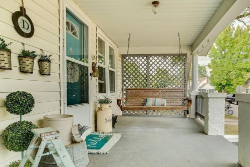 609 Ridge Ave, Festus, MO 63028-1422