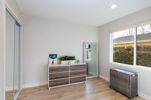 2647 Angela St, Simi Valley CA  93065-2605 exterior