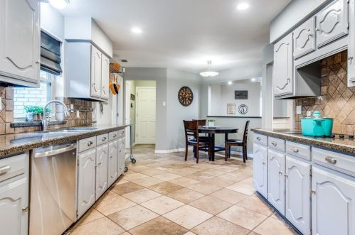 6507 Clearhaven Cir, Dallas TX  75248-4019 exterior