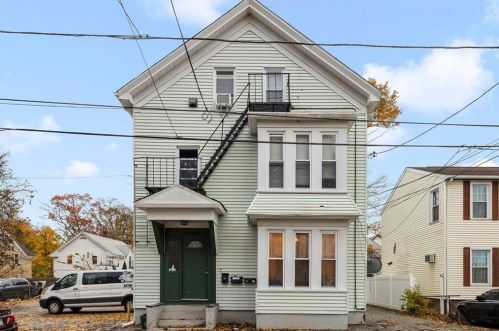 133 Stansbury St, Providence, RI 02908-1621