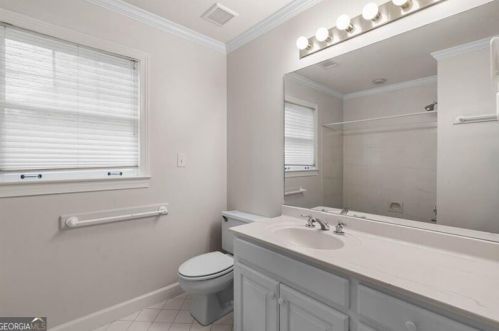 500 Highbrook Dr, Atlanta GA  30342-2319 exterior