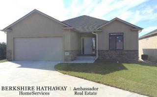 8905 Sandhills Ct, Lincoln, NE 68526-9250