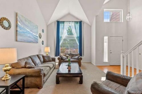 5115 Argonne St, Denver, CO 80015-4882