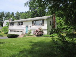 7 Kenneth Dr, Vernon, CT 06066-4115